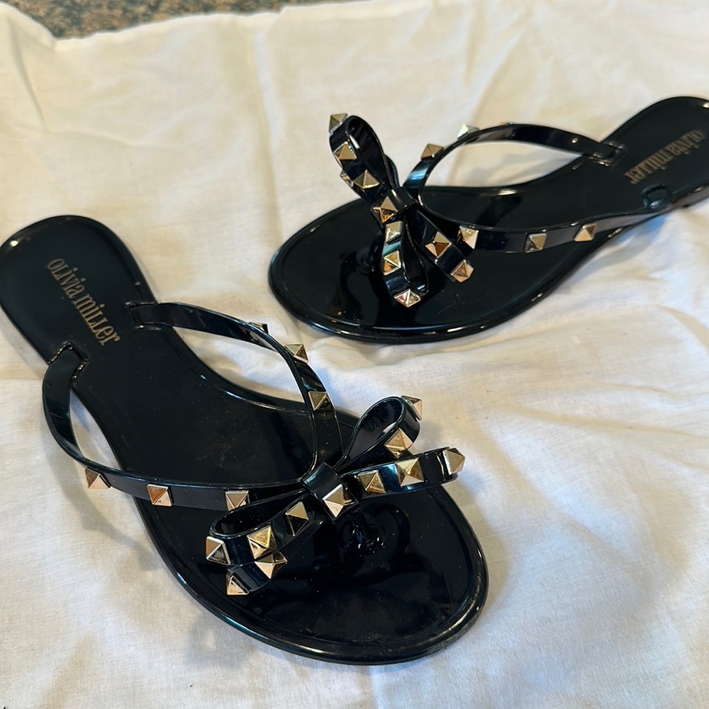 Olivia Miller sandals